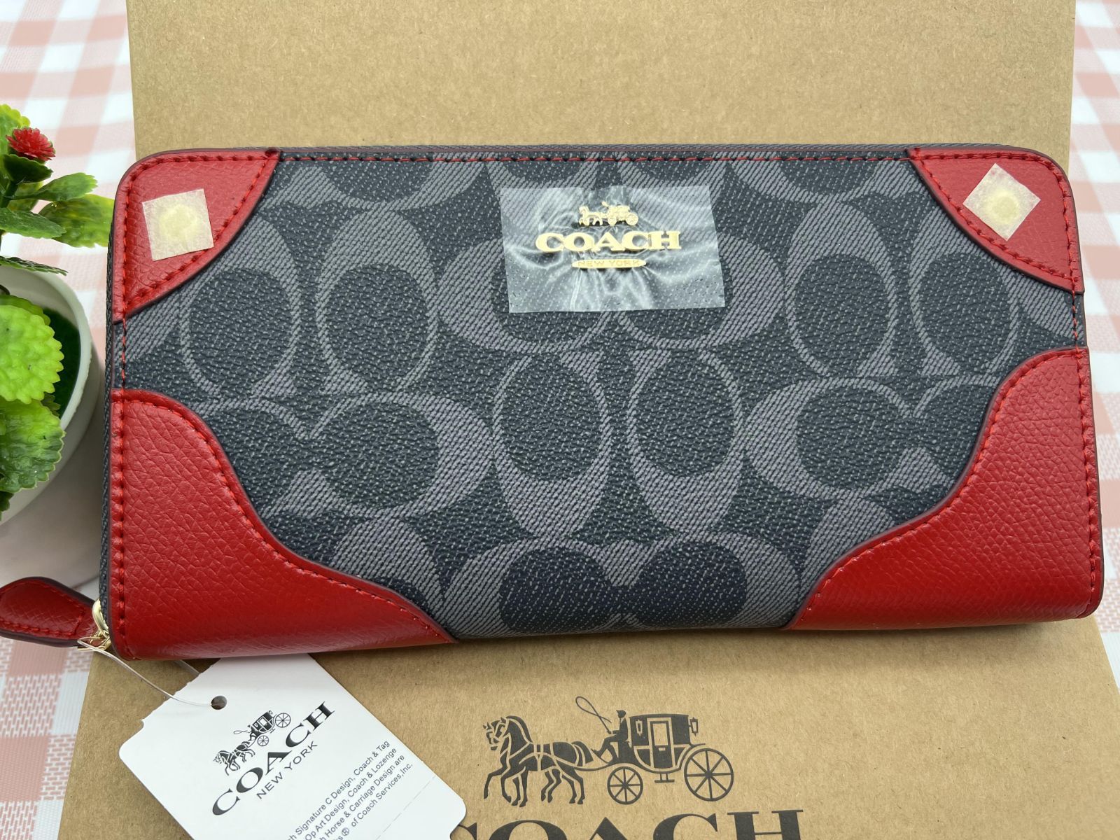 コーチ COACH 長財布 財布 ラウンドファスナー メンズ レディース ブランド クーポン配布 プレゼント 小銭入れあり 贈り物 レザー ウォレット A188  F53780