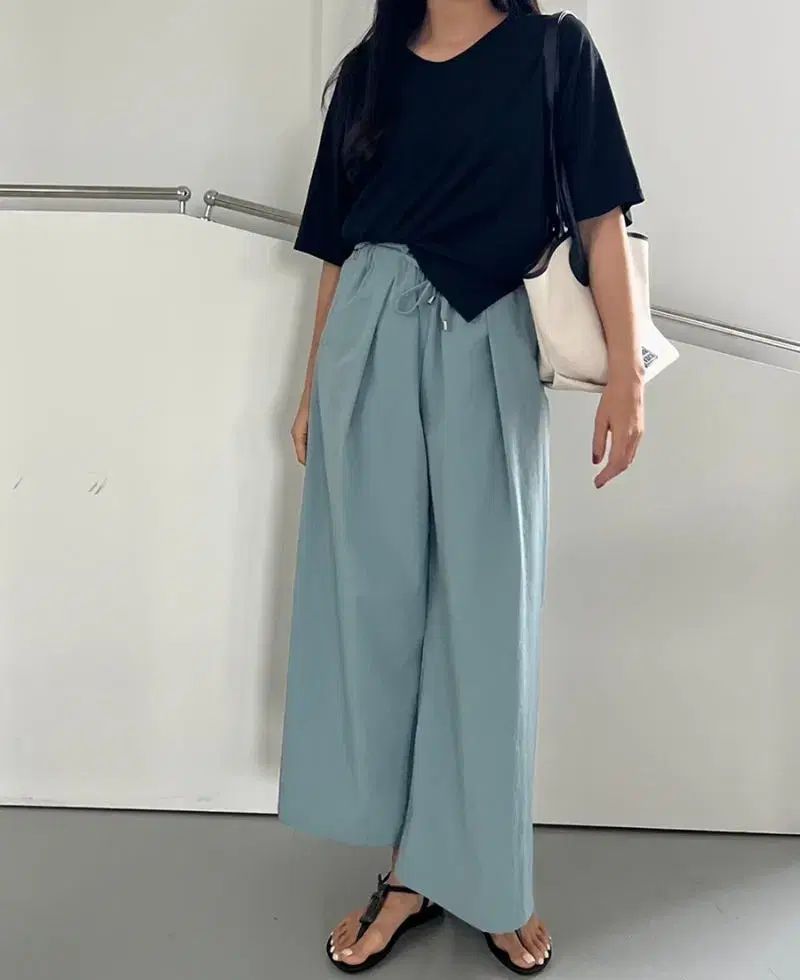 シャカシャカ素材