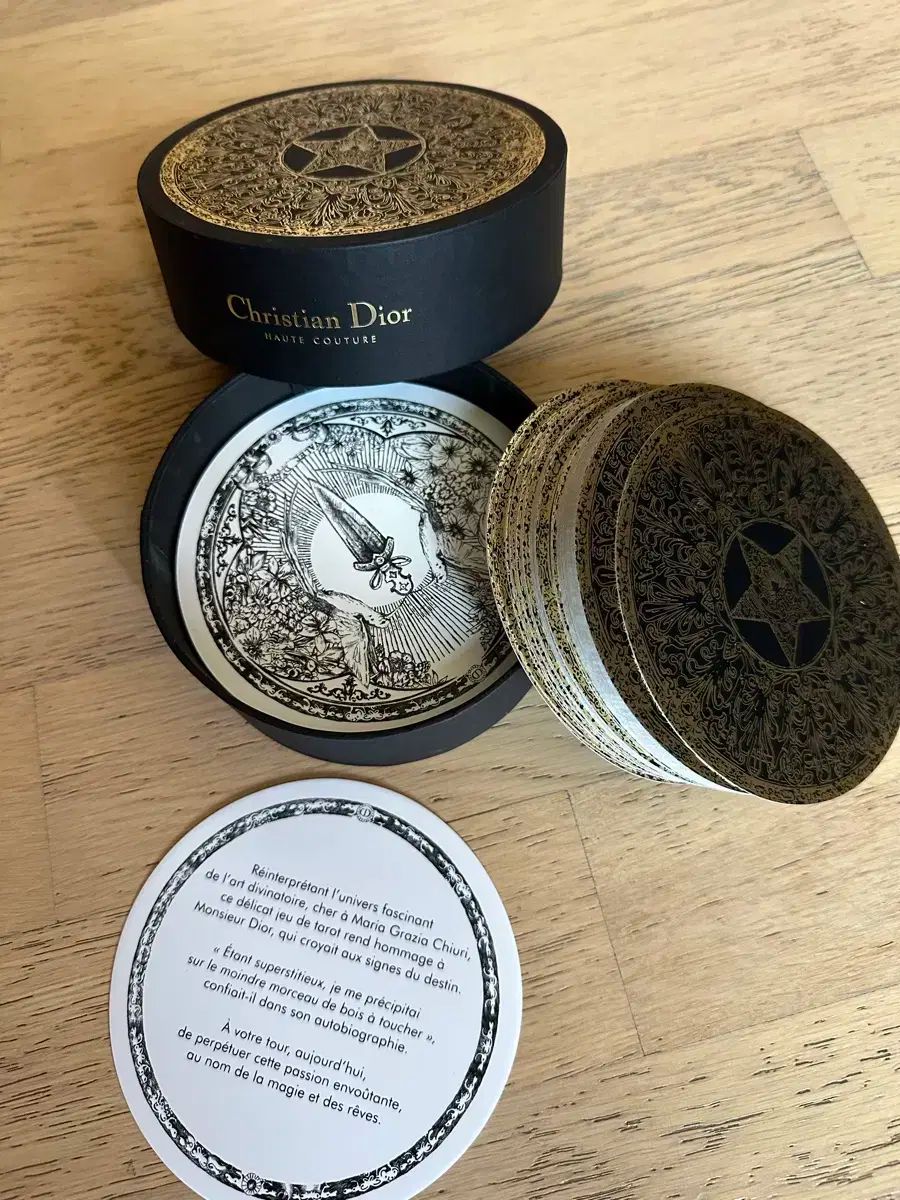 ディオール タロット