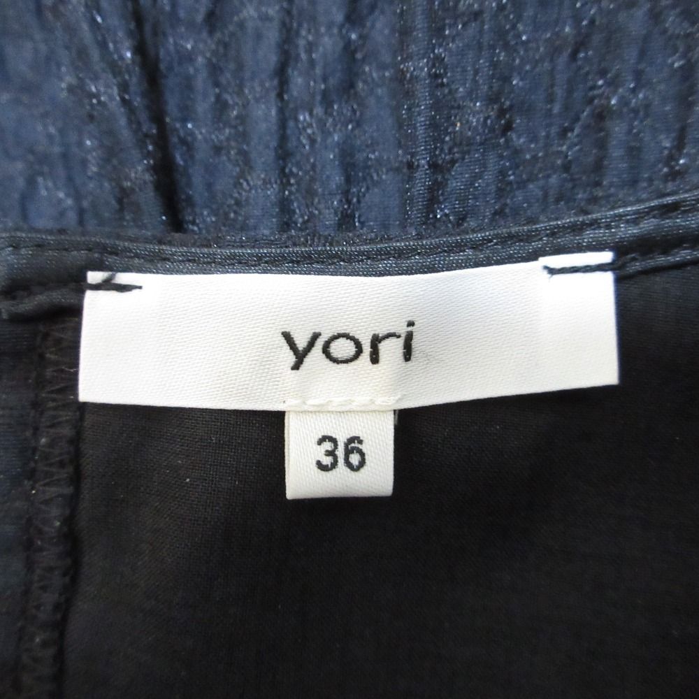 美品 22SS yori ヨリ フクレフレアブラウス ラメ 五分袖 半袖 プルオーバー チュニック カットソー YR2221-080SM 36 ブラック レディース 古着 中古 USED 美品 22SS yori ヨリ フクレフレアブラウス ラメ 五分袖 半袖 プル
