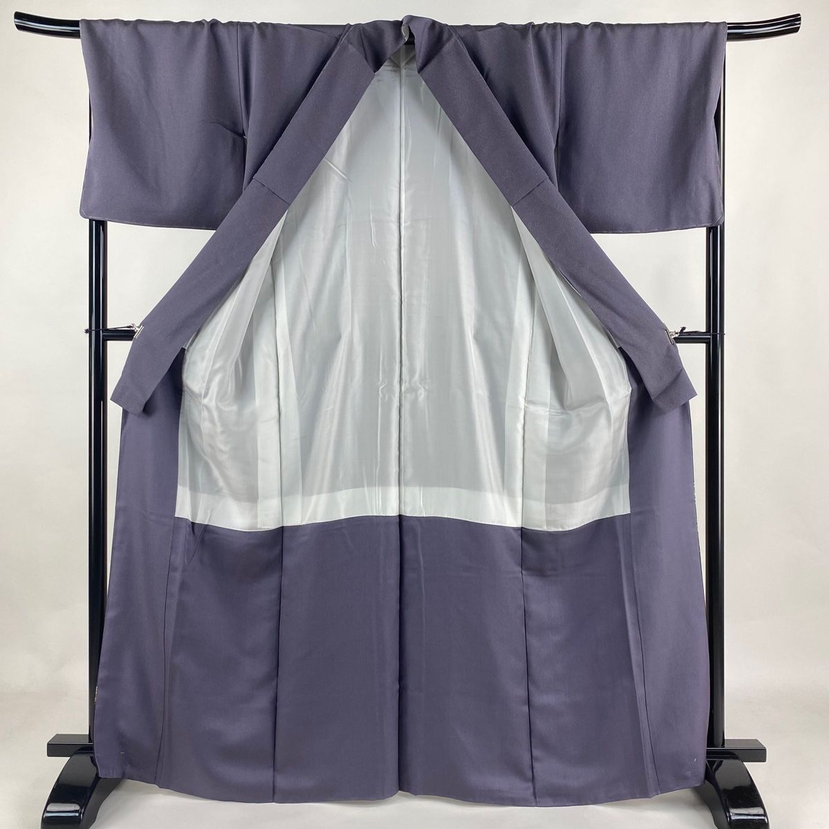 振袖 身丈166cm 裄丈69cm 正絹 秀品 【中古】 振袖 身丈166cm 裄丈68cm L 袷 御所車 牡丹 金糸 金彩 濃ピンク 正絹