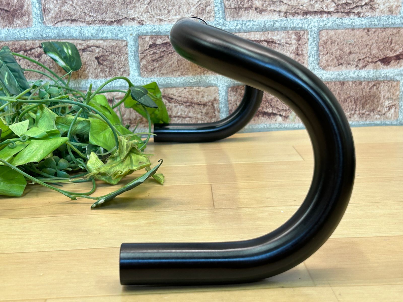 NITTO ドロップハンドル Mod.90-W420 黒 NITTO ドロップハンドル Mod.90-W420 黒 NITTO Carbon Drop Bar 「Mod