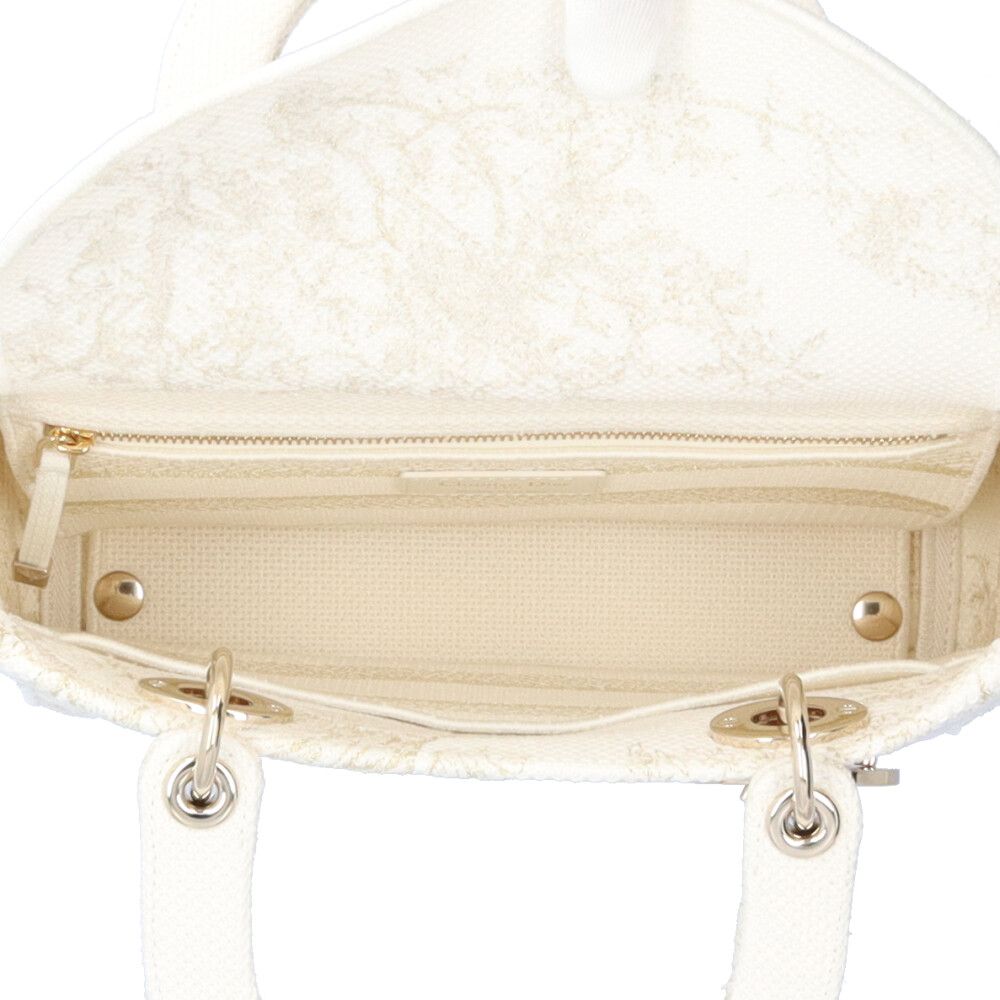 山*P様 Dior ホワイト ショルダーバッグ