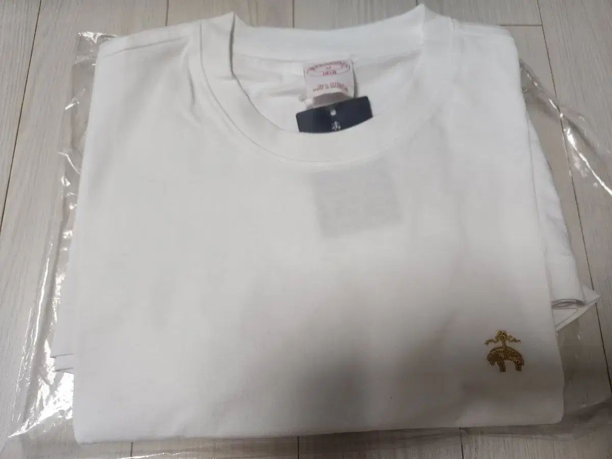Brooks Brothers ブルックス ブラザーズ ゴールド ロゴ Tシャツ