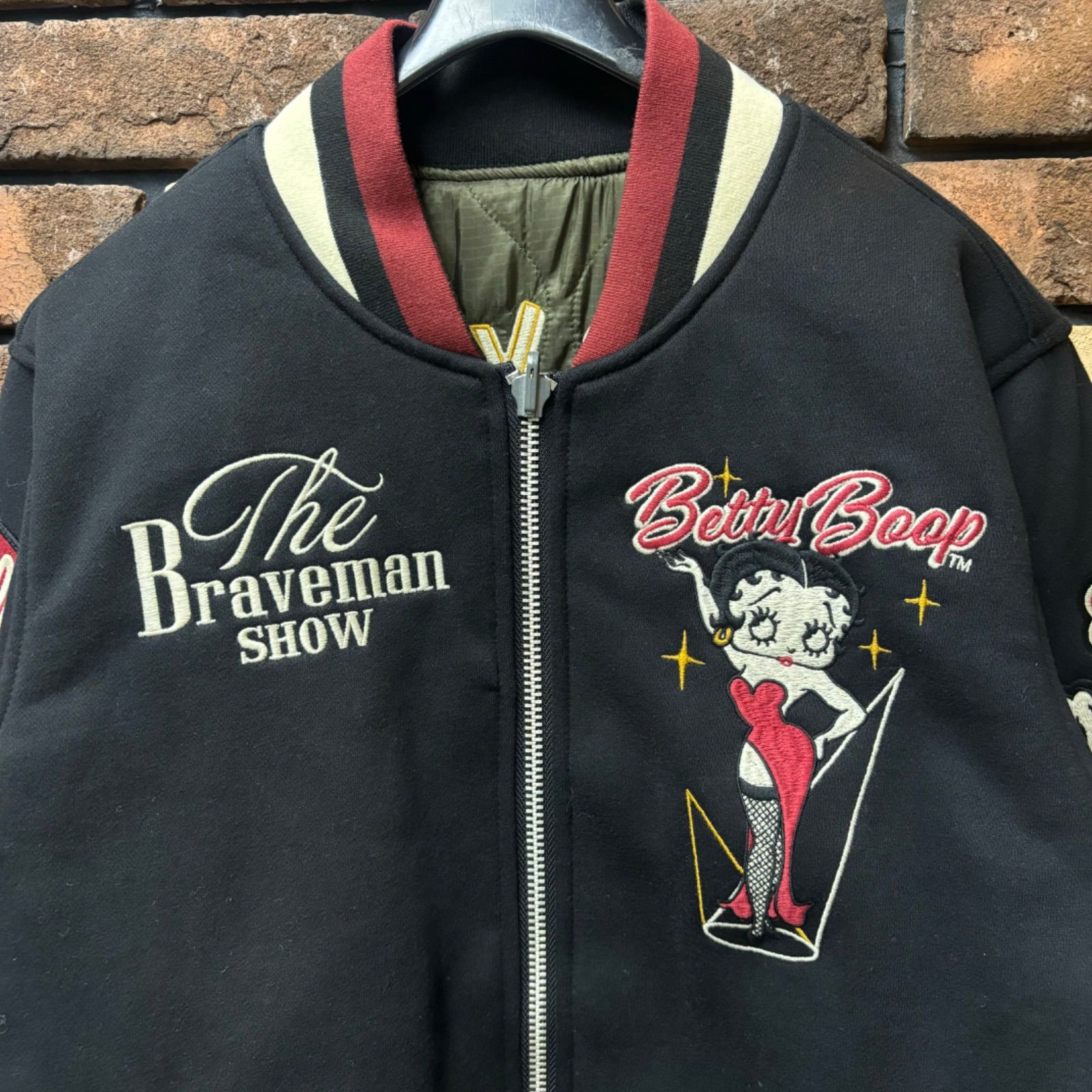 Betty boopベティブープ スタジャン　ジャケット 古着　vintage BETTY BOOP リバーシブルスタジャン】The BRAVE-MAN コラボ