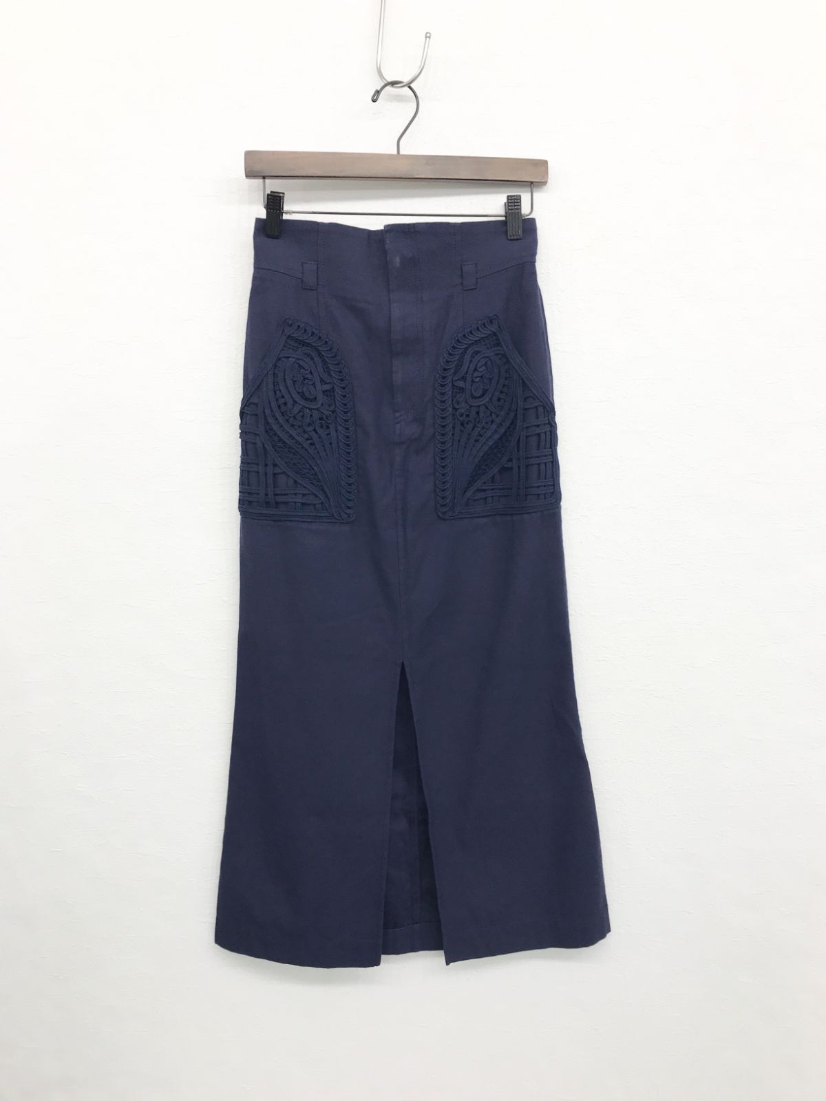 Mame Kurogouchi マメクロゴウチ Cording Embroidered Nep-Cotton Skirt コード刺繍 スカート ネイビー 1 MM22PS-SK715 ◆