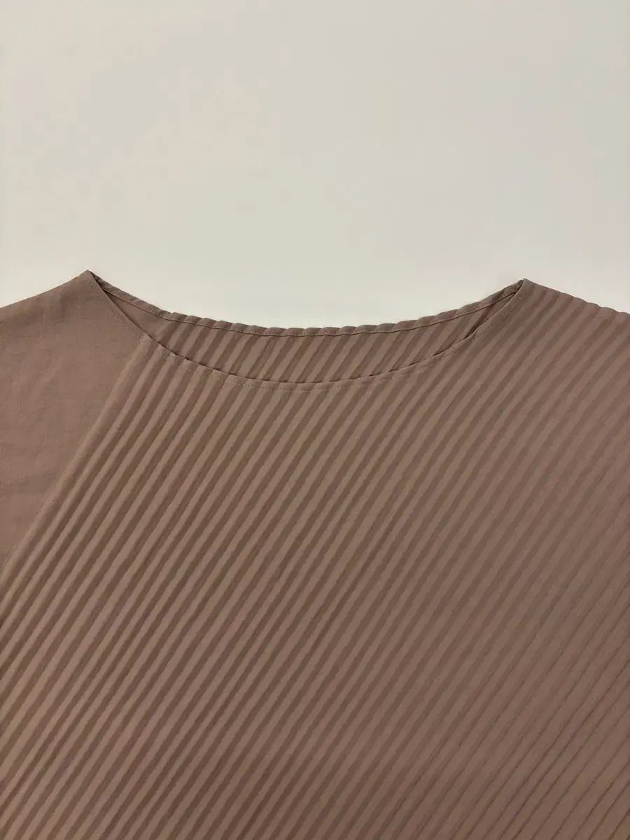 イッセイミヤケ PLEATS