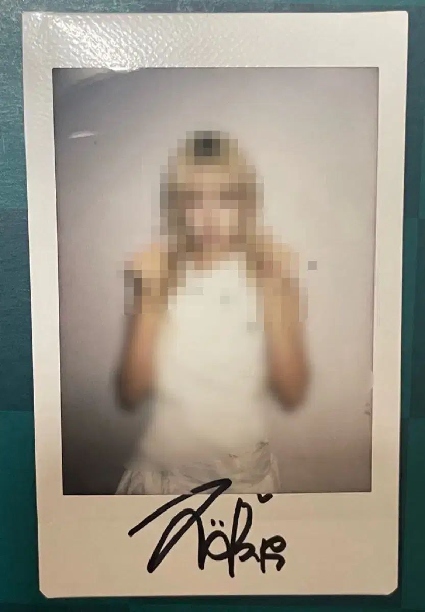 NMIXX ジウ 直筆サイン入り ポラロイド チェキ