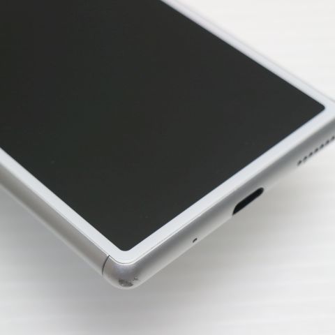 【新品未使用】スマートフォン 本体（ホワイト） newstar_a304zt-gold