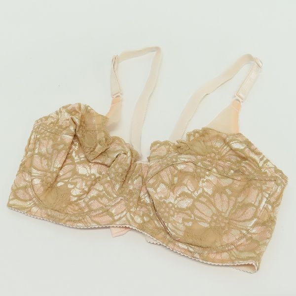 専用イエローのみダイアナブラジャー1点【A75】 DIANA（ブラ）のフリマアイテム一覧