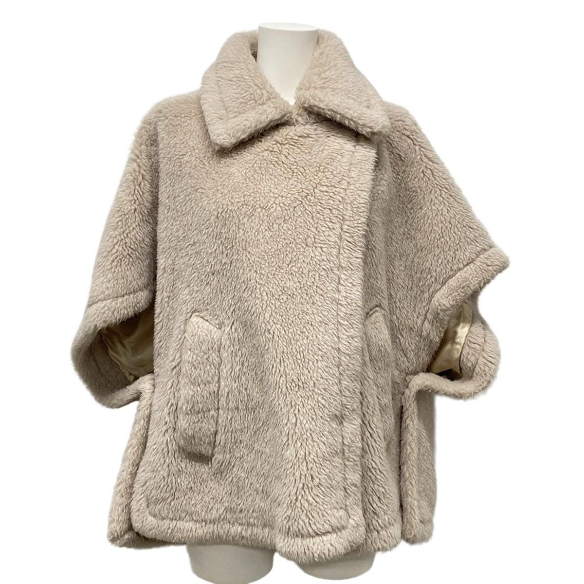 Max Mara マックスマーラ テディベア ケープ ポンチョ ホワイト Max Mara(マックスマーラ) ポンチョ レディース テディベア