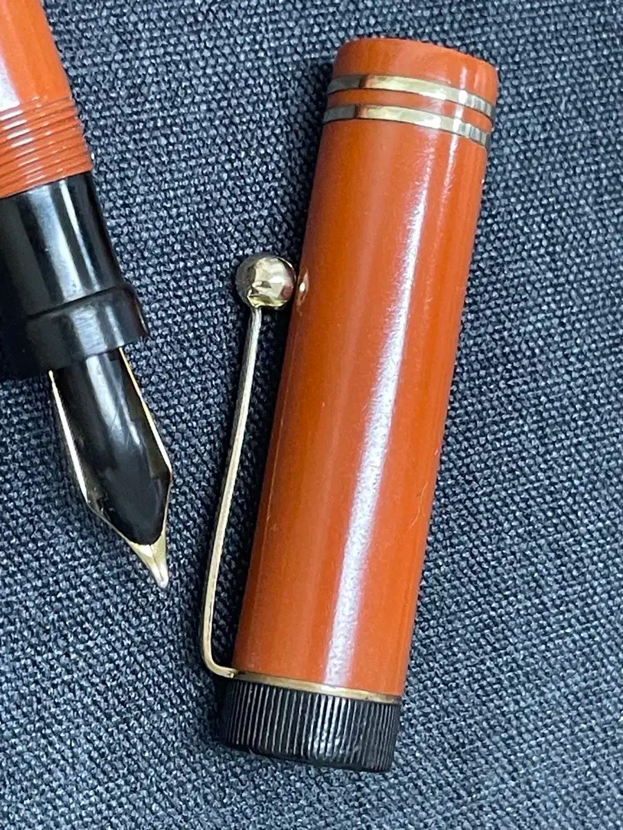 デュオフォールド