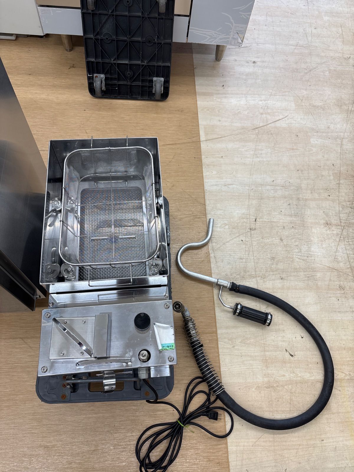 フライヤー用食用油ろ過機 Y-3 適合フライヤー油量は25L コマツ製作所 2020年