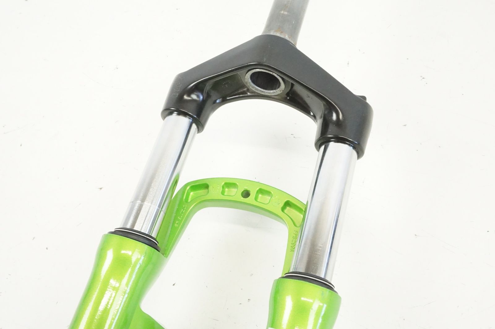 SF11-XCT-V3-P-29-80 サスペンションフォーク