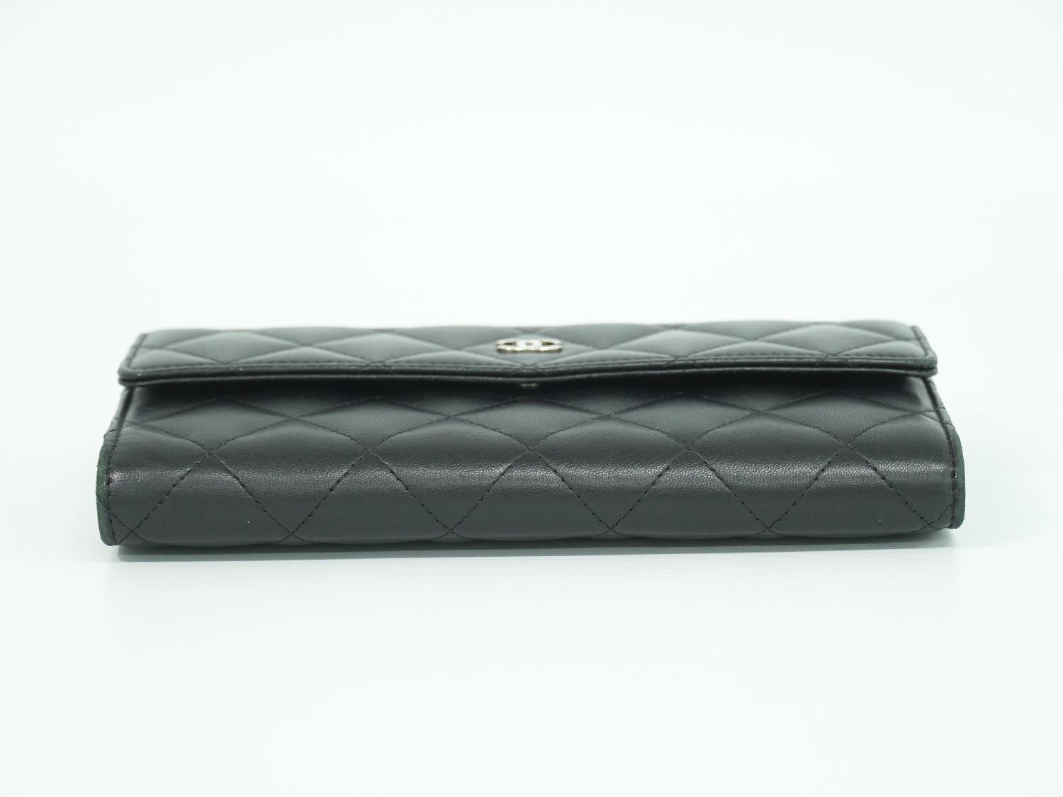 本物 CHANEL シャネル ココマーク マトラッセ 長財布 ロング 本物 CHANEL シャネル ココマーク マトラッセ 長財布 ロング