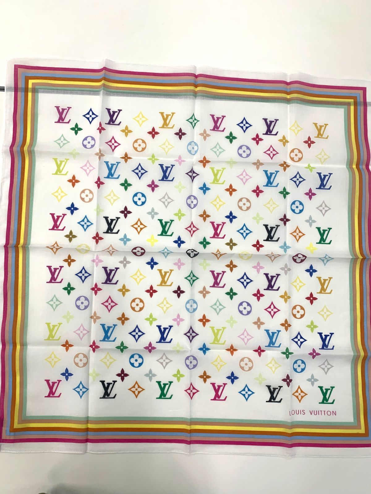 VUITTON スカーフ