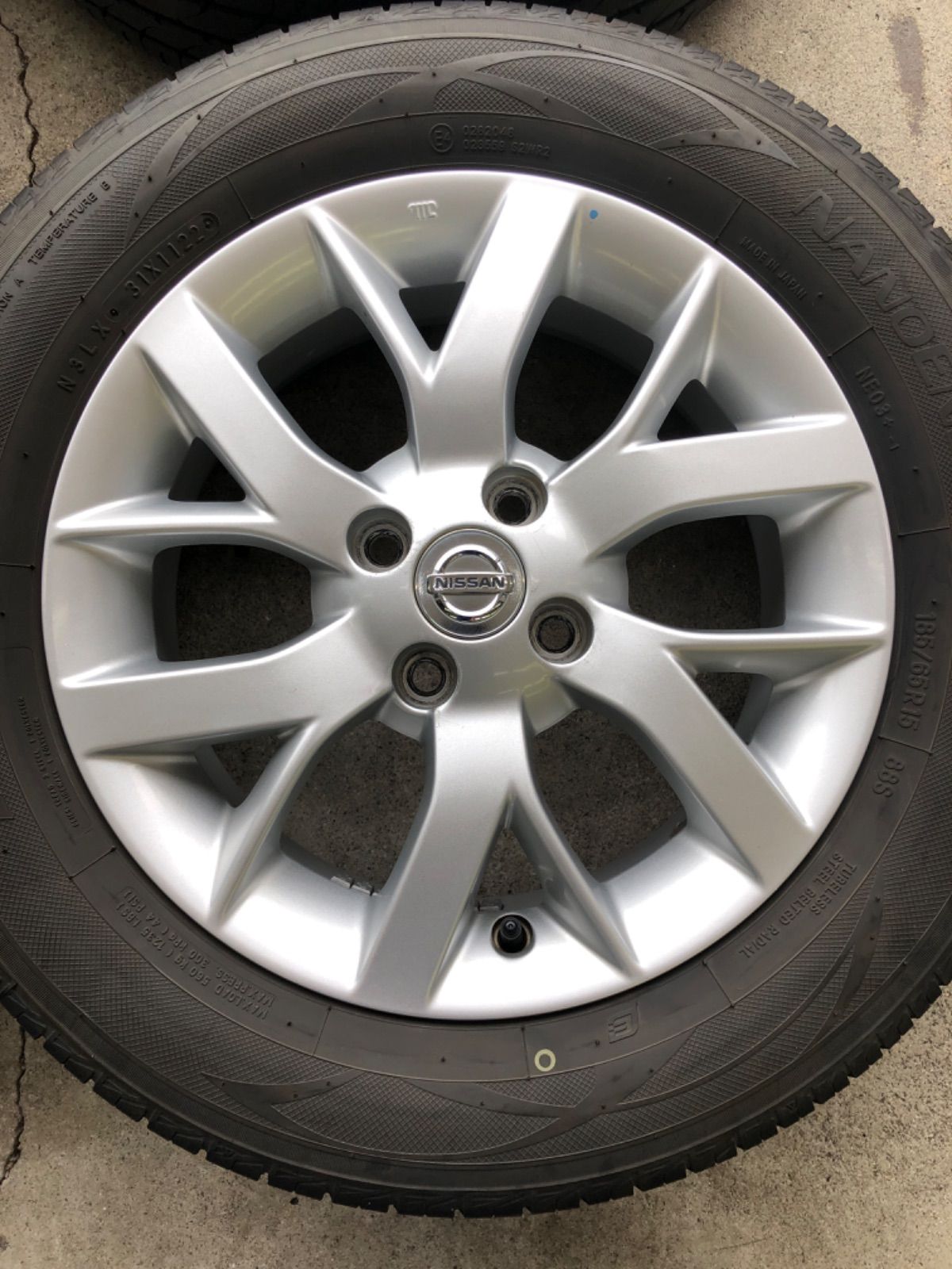 日産純正 ノート E12 185/65R15 サマータイヤ - メルカリ