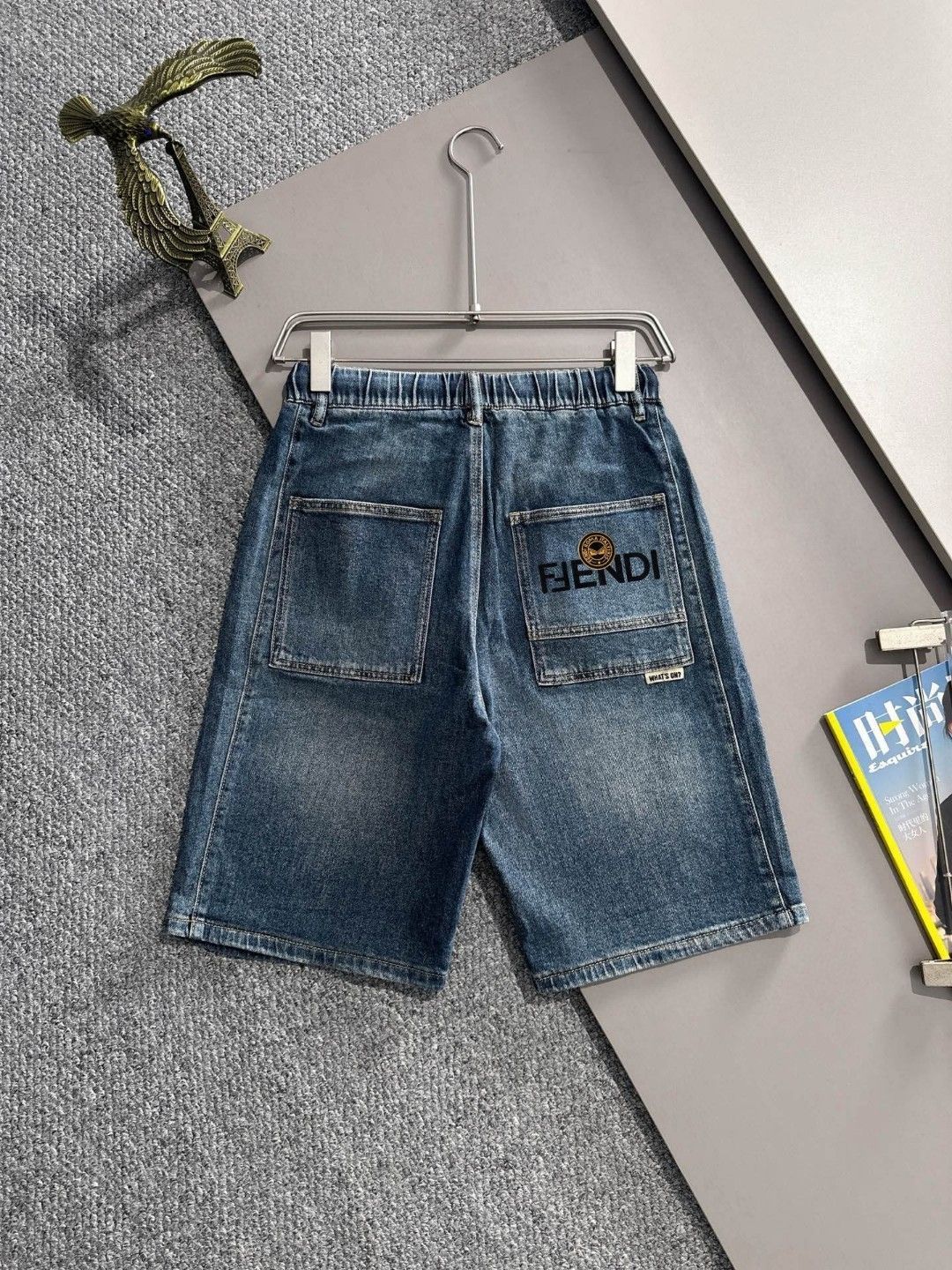 今日 Fendi 2025SS デニムショートパンツ