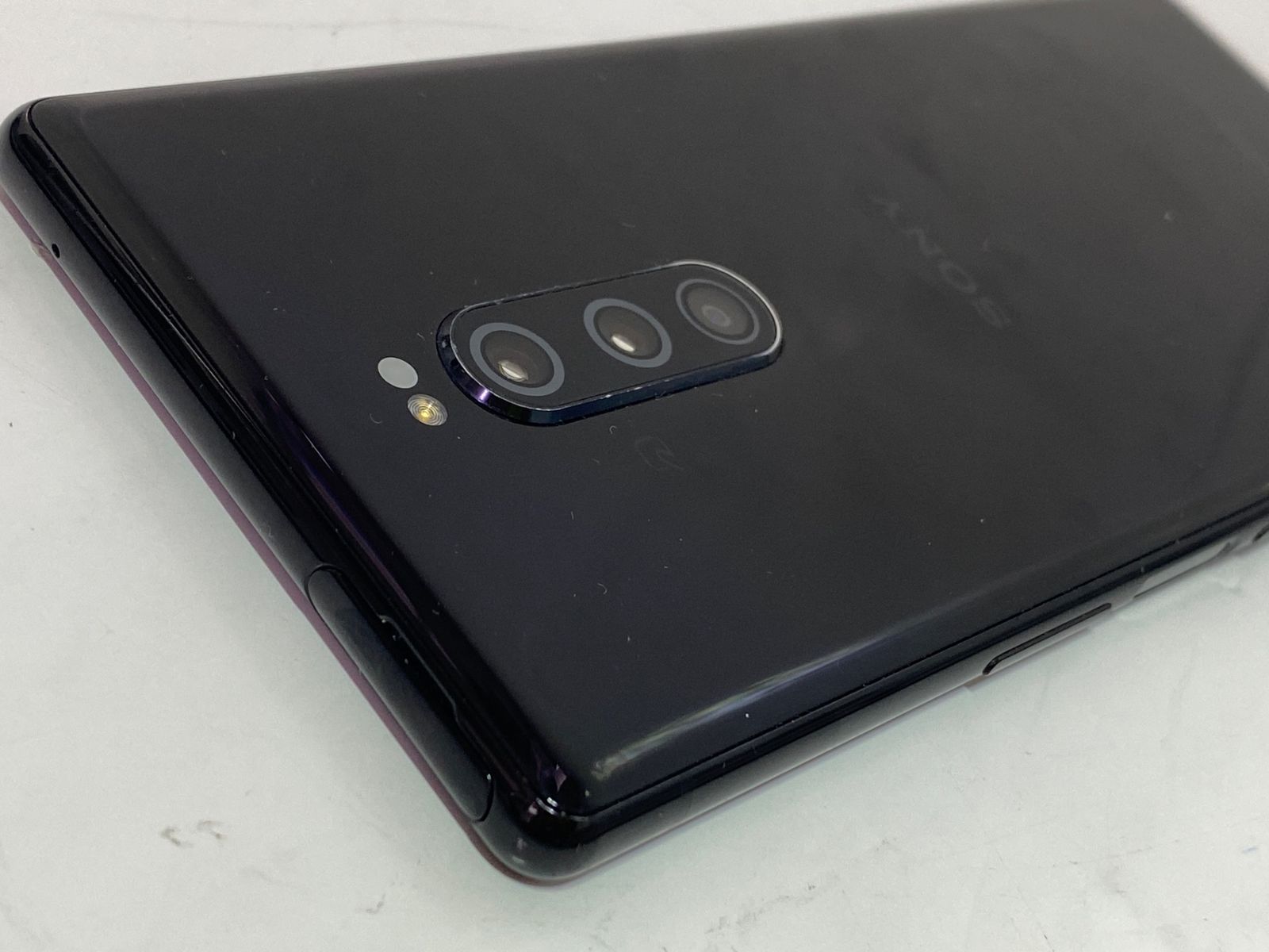 スマホ] Xperia 1 SO-03L docomo 【公式通販】