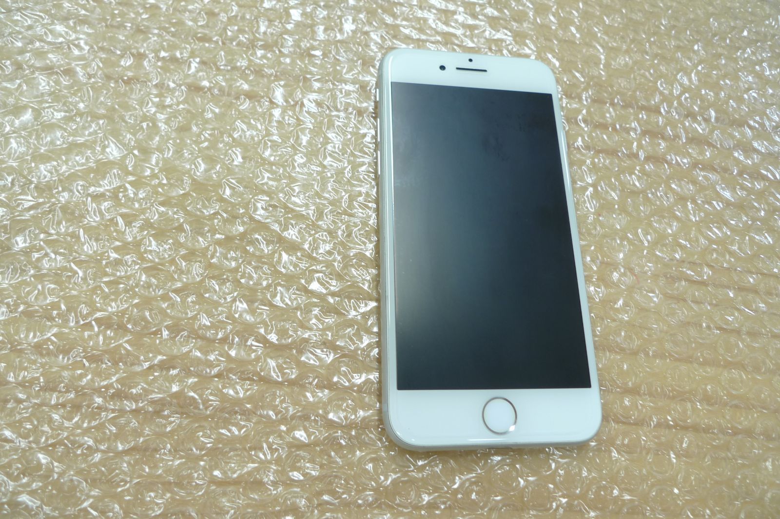 SIMフリー iPhone8 256GB Silver シムフリー アイフォン8 シルバー au