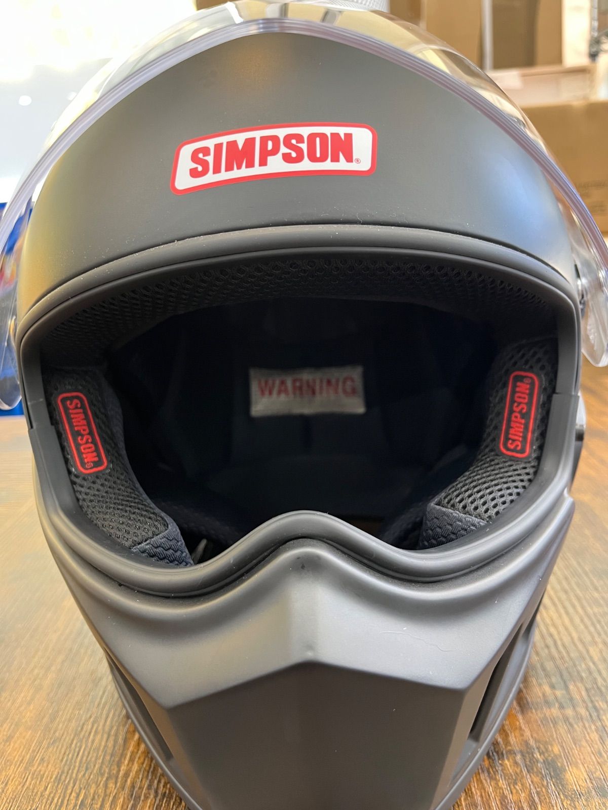 SIMPSON マットブラック ヘルメット