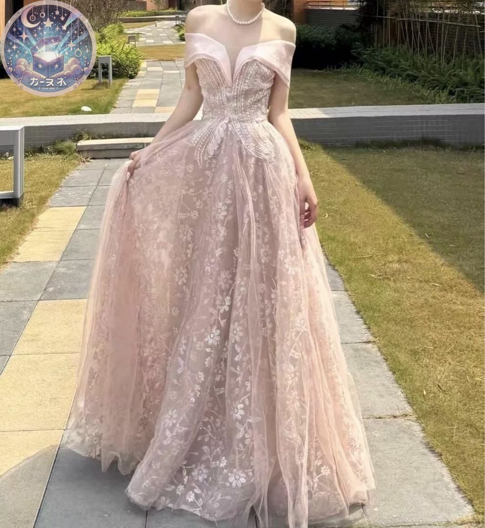 花柄にオシャレなデザインが煌びやかなオフショルロングドレス