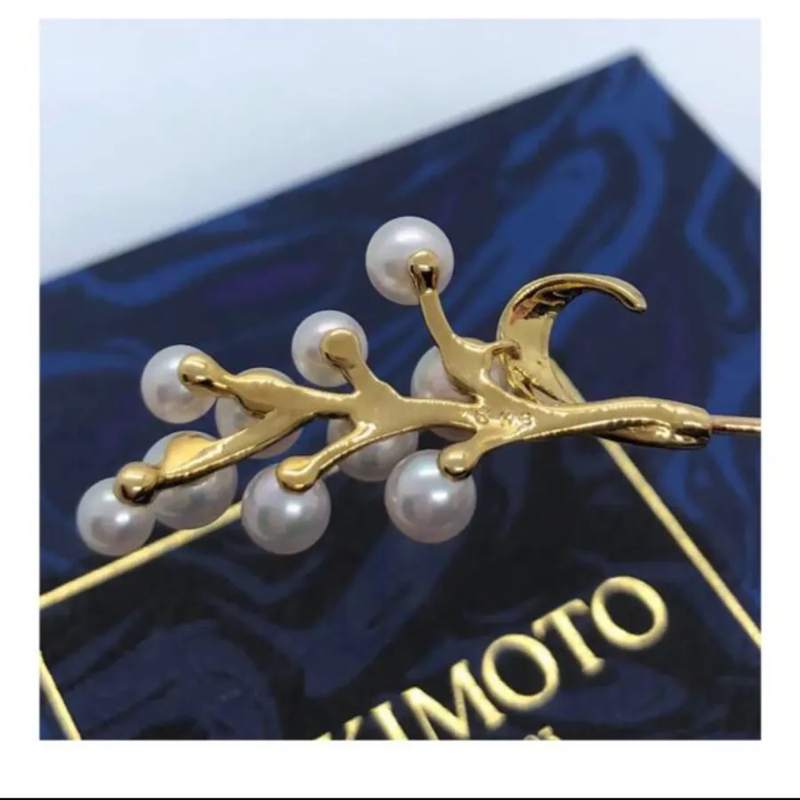 シャイニングゴールデン MIKIMOTO ミキモト パールブローチ K18 アコヤ