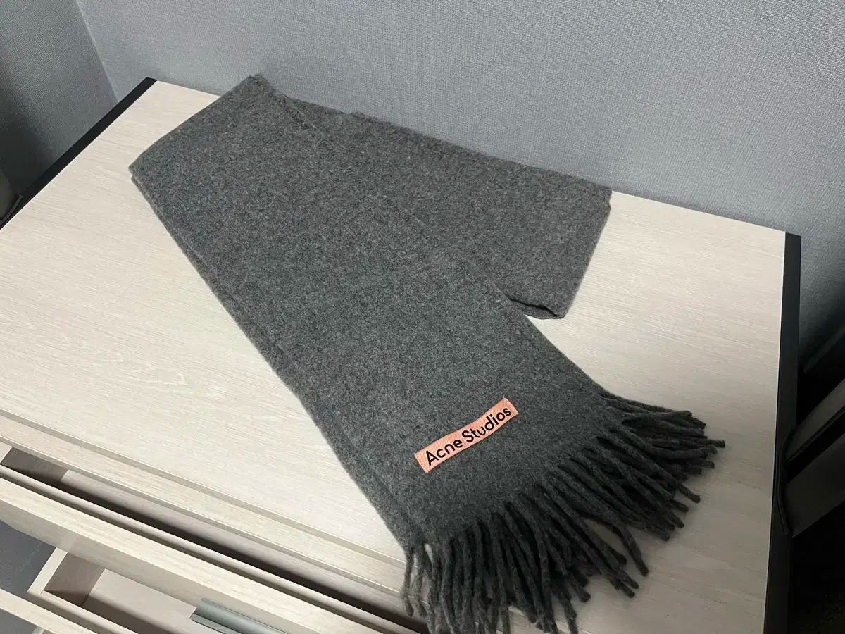 Acne Studios(アクネストゥディオズ) スタジオ マフラー ウール ライト