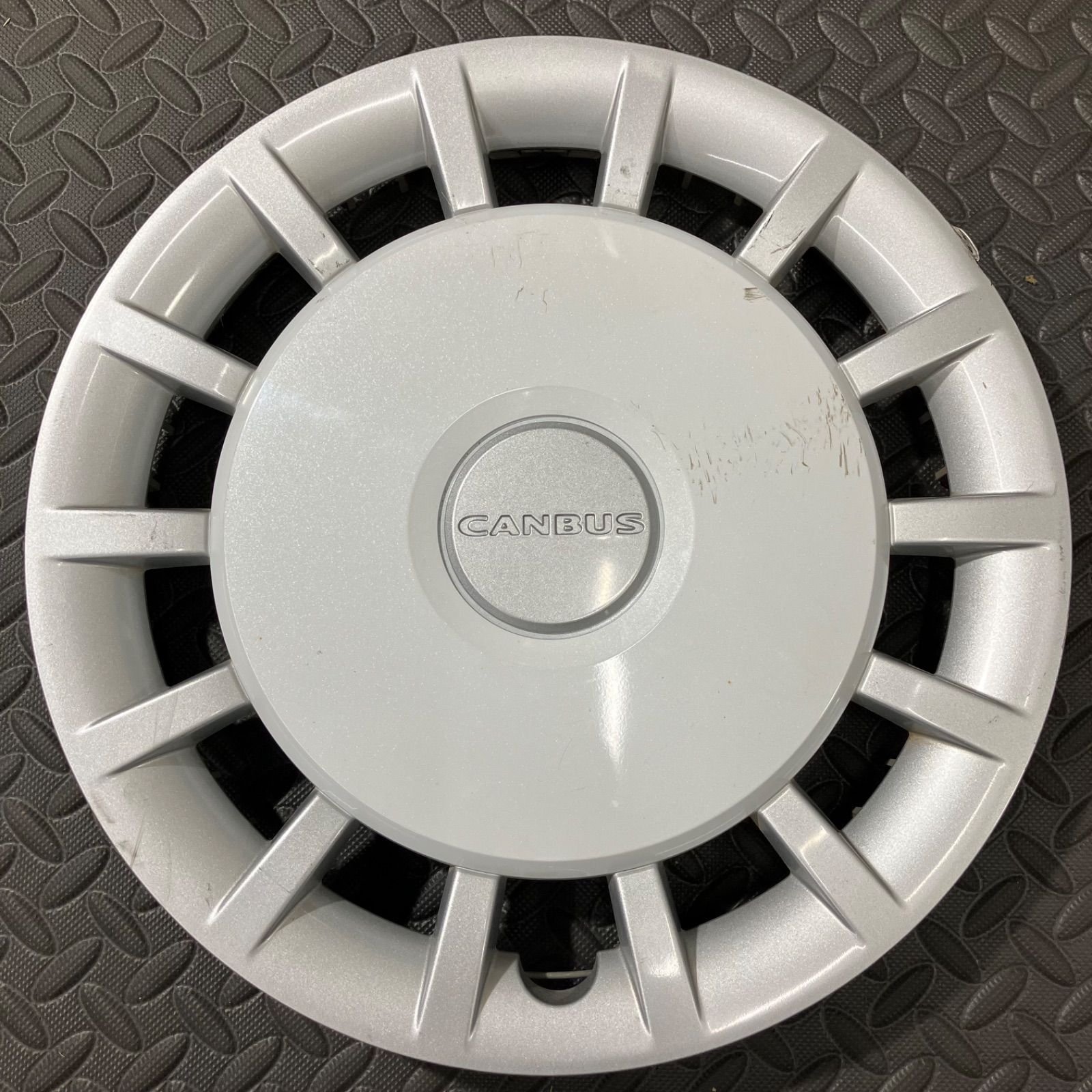 ダイハツ ムーヴキャンバス 限定車ホイールキャップ 純正ホイール 新車外し  ダイハツ ムーヴキャンバス 純正ホイールキャップ - メルカリ