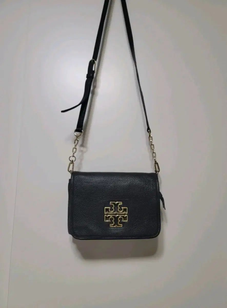 な Tory Burch トリーバーチ アマンダ ミニクロスバッグ バッグ