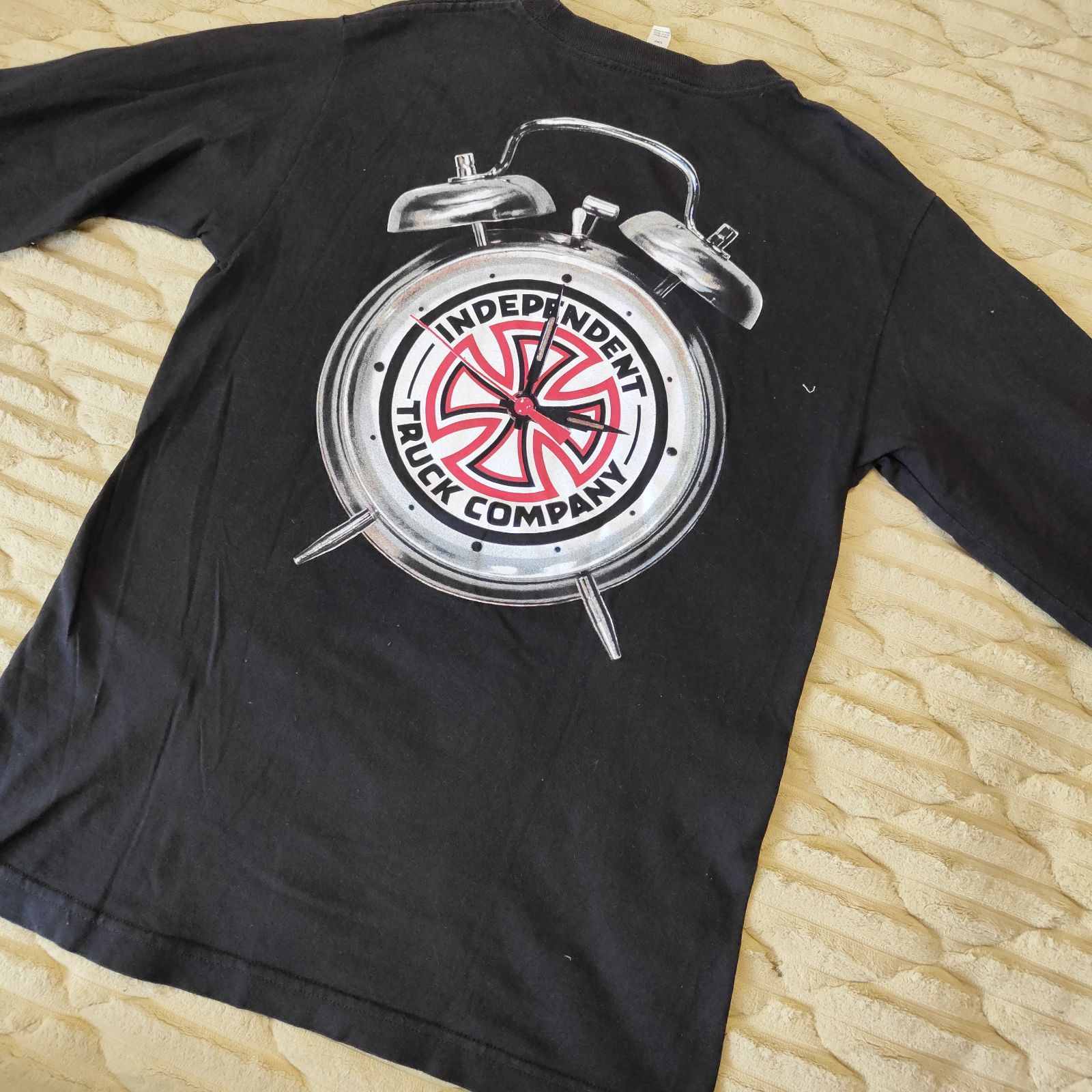 THRASHER INDEPENDENT スラッシャー インディペンデント 長袖Tシャツ 