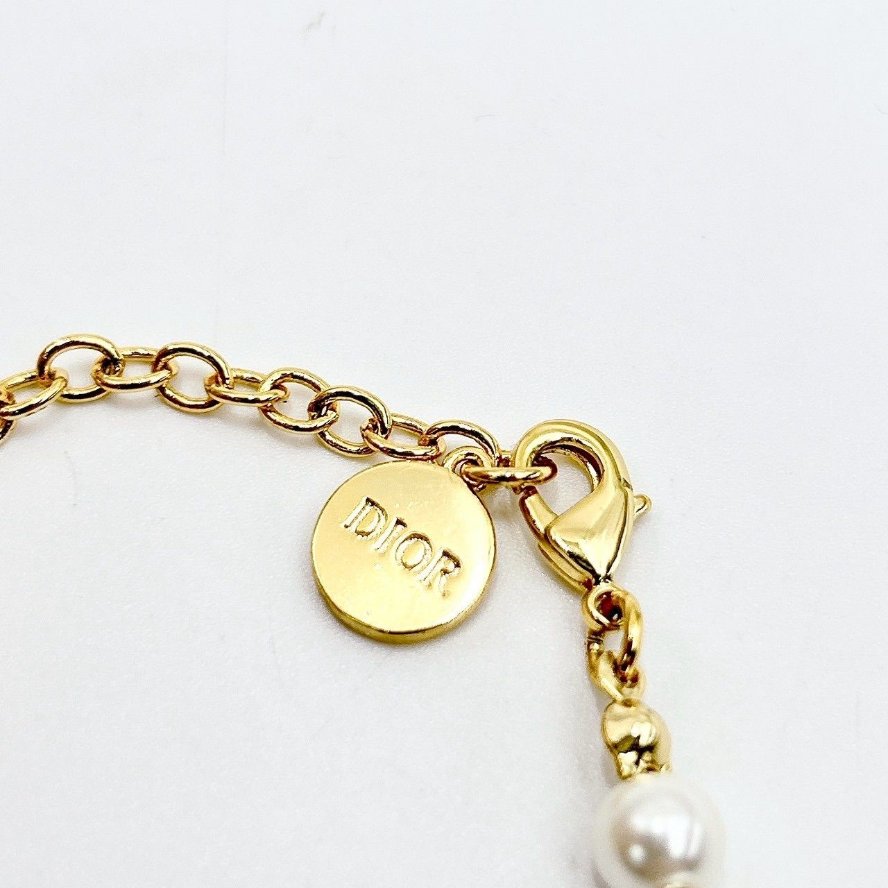 Dior☆ディオール 30 Montaigne ショートネックレス 30 Montaigne Short Necklace Gold-Finish Metal | DIOR