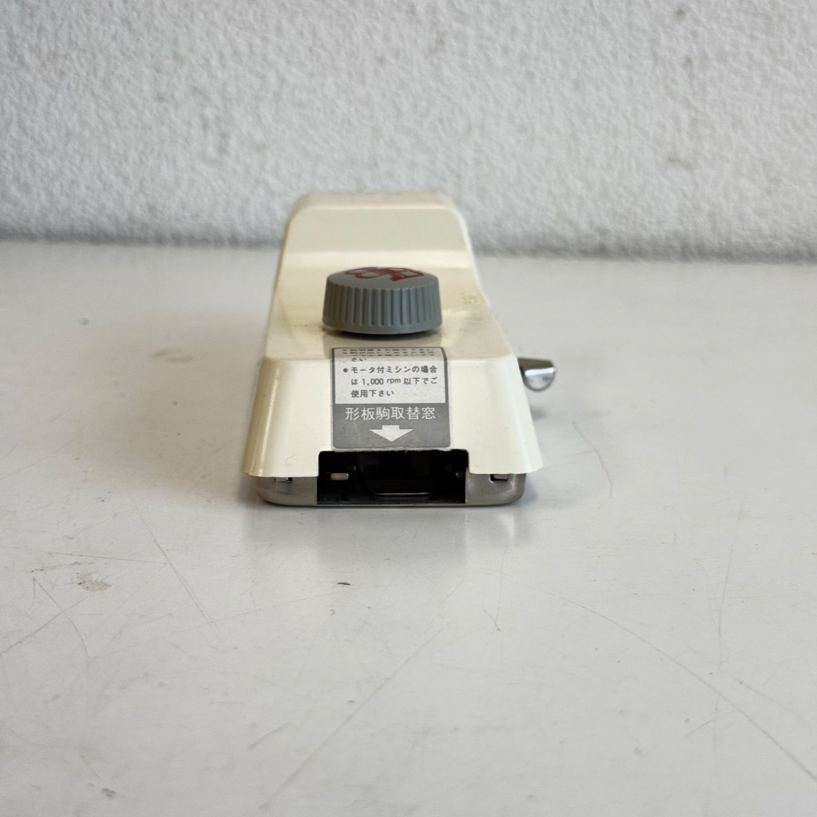 ケース・取説付】MODEL B-6 ボタン穴かがり 職業用 ミシン用ボタン 