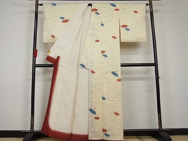 平和屋-こころ店■上質な小紋　敷松葉舞扇文　着丈159cm　裄丈62.5cm　正絹　逸品　A-br4871