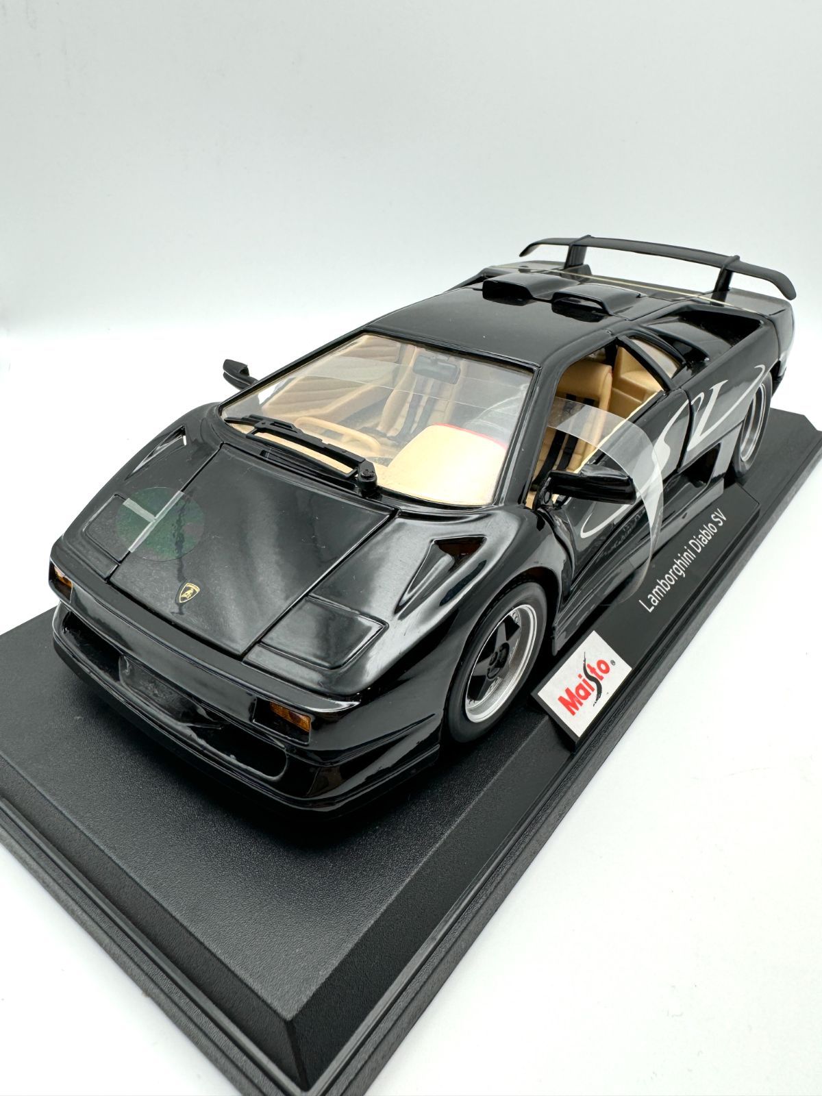 Lamborghini Diablo SV Diecast Model Car | Maisto