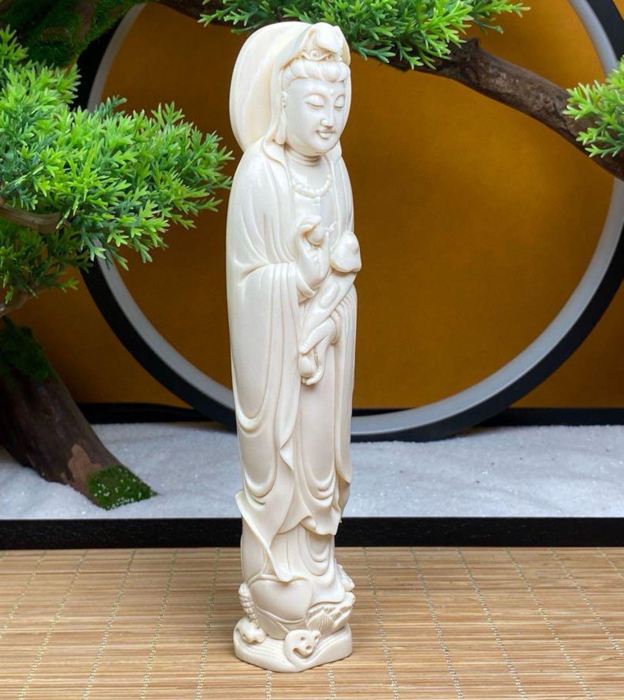 天然マンモス牙美しい手作り彫刻如意観音 置物 天然マンモス牙美しい手作り彫刻 如意観音 置物 - メルカリ