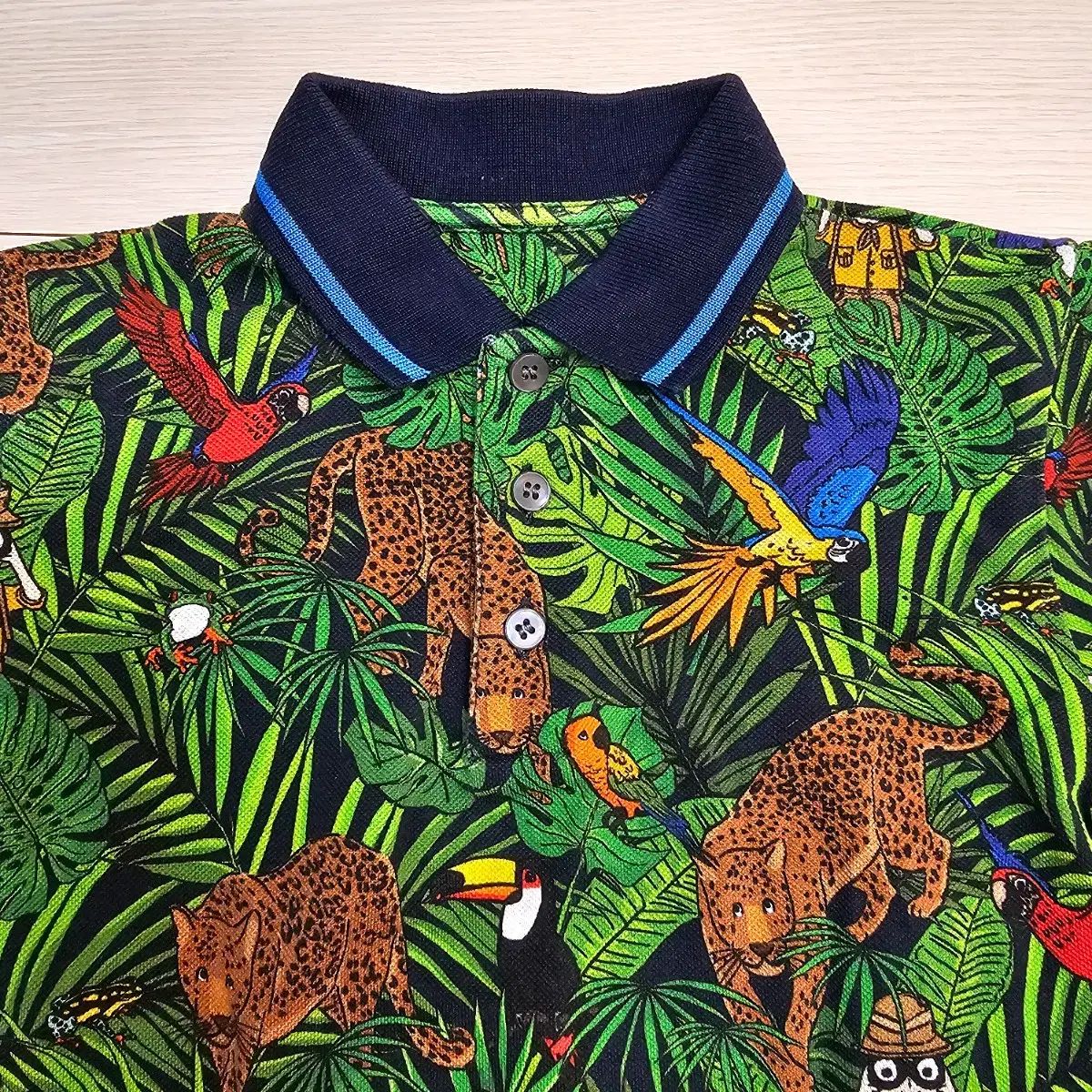 Tシャツ