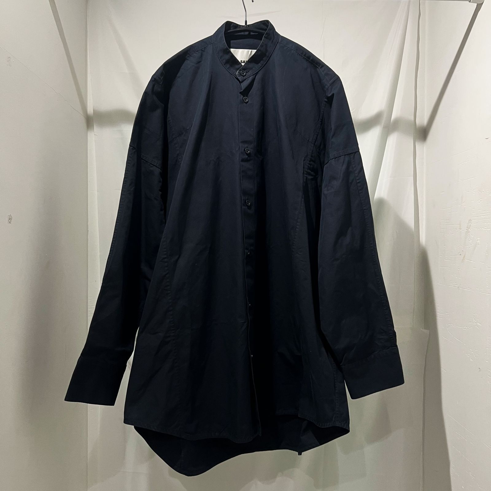 D195 JIL SANDER長袖シャツ2019-2020コレクション40サイズ D195 JIL SANDER長袖シャツ2019-2020コレクション40サイズ