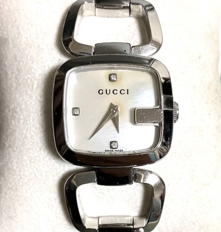 グッチ 125.5 Gコレクション シェル文字盤 腕時計 GUCCI/グッチ】 125.5 シェル ダイヤ3P 腕時計 ステンレススチール