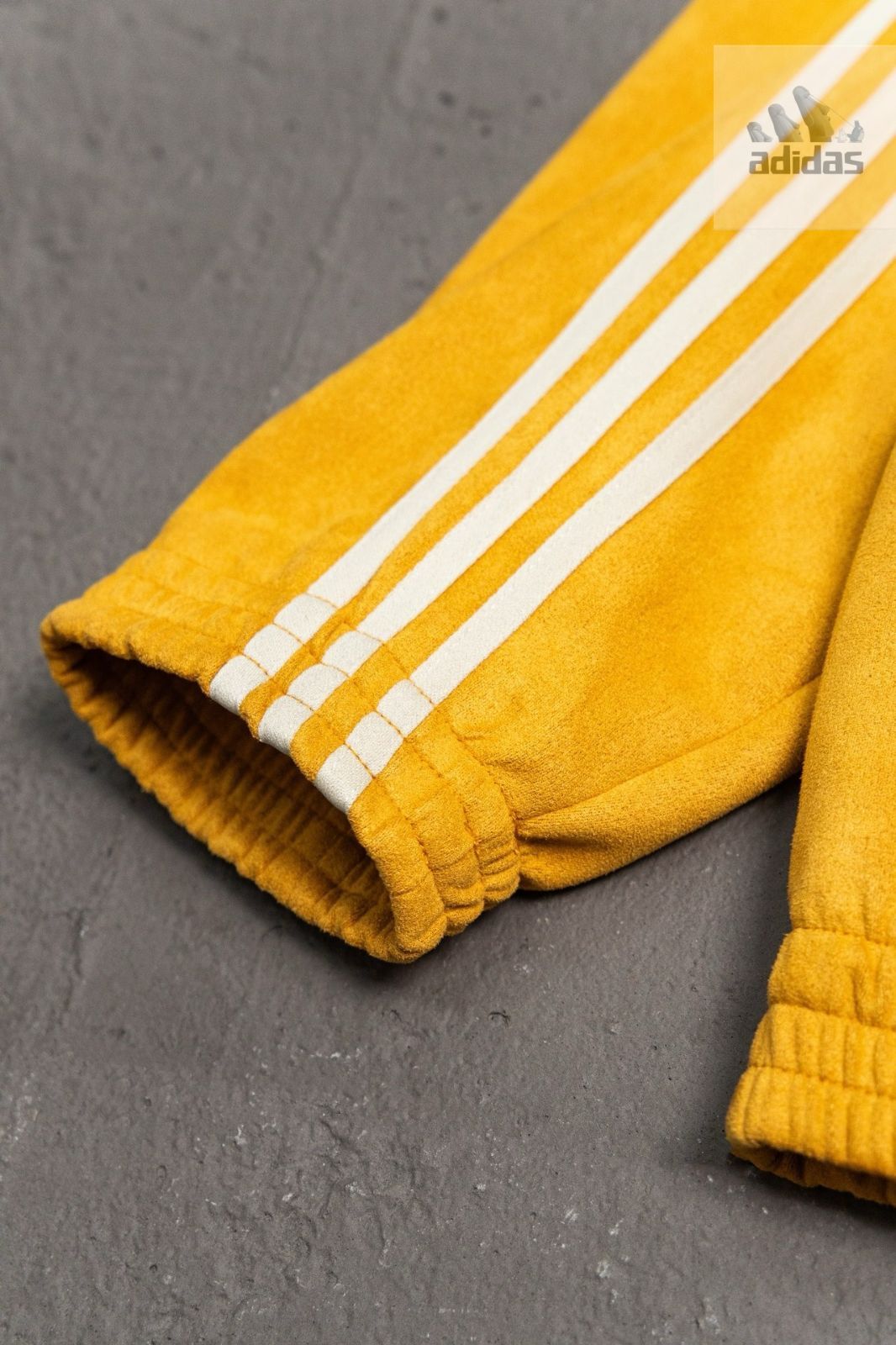 ☆極美品☆ adidas アディダス 中国限定正規品 蛇年 トラック ☆極美品☆ adidas アディダス 中国限定正規品 蛇年 トラック