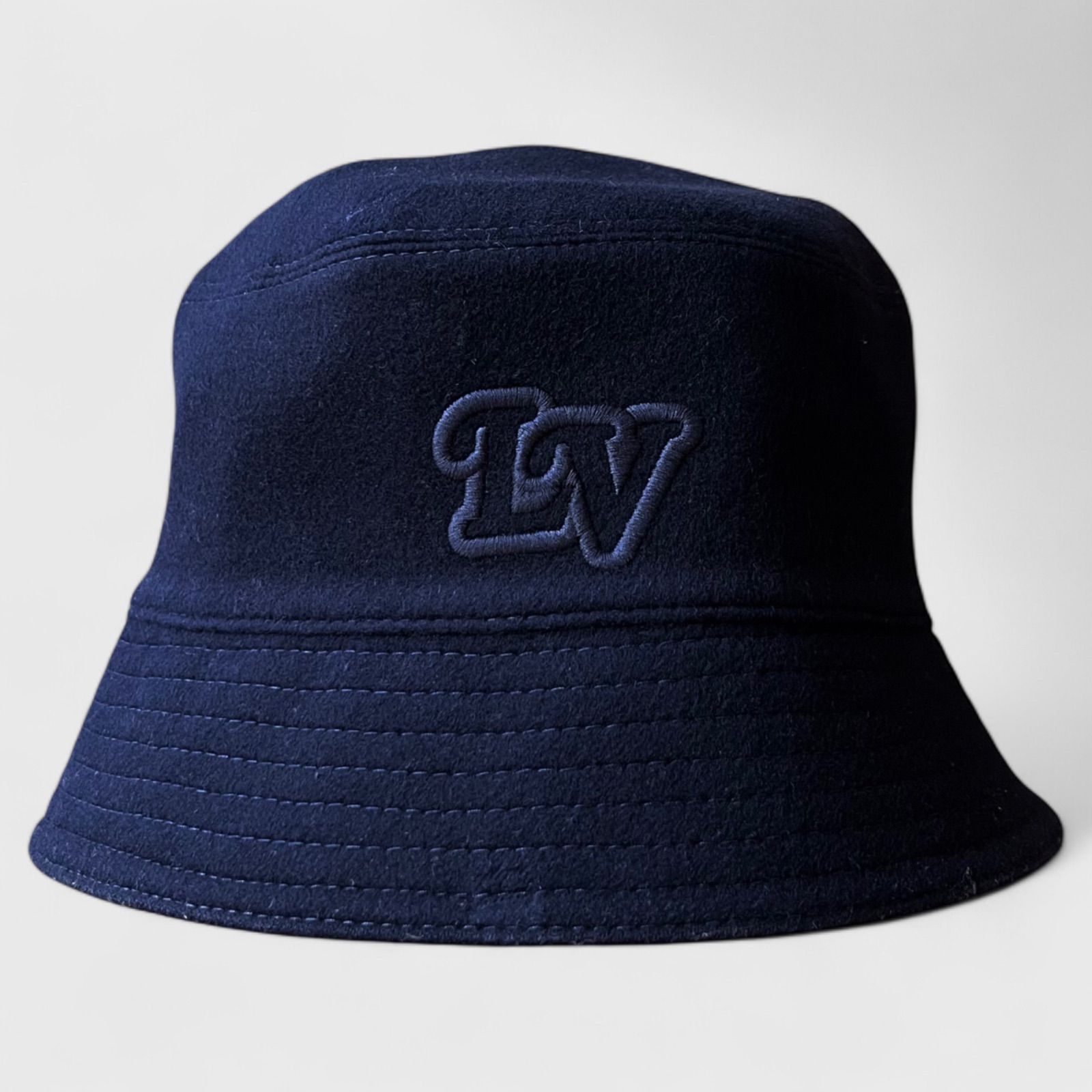 LOUIS VUITTON ルイヴィトン シャポー モノグラム レコード M 7011 L ブルー レッド