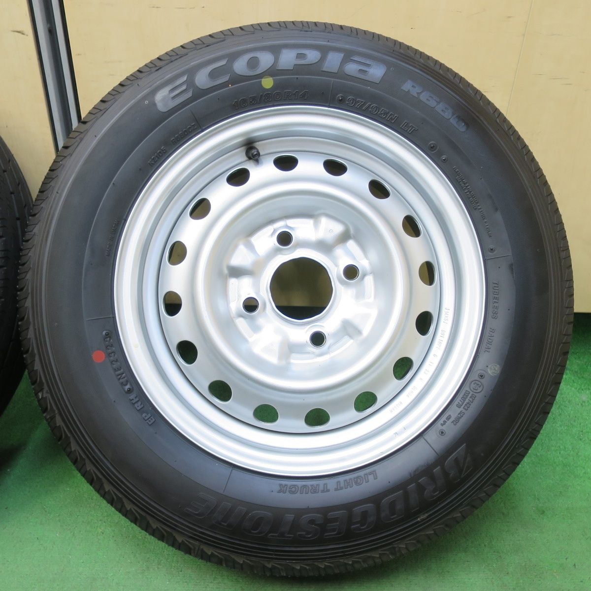 新車外し]NV200 バネット タイヤホイール4本セット NV200バネット 新車