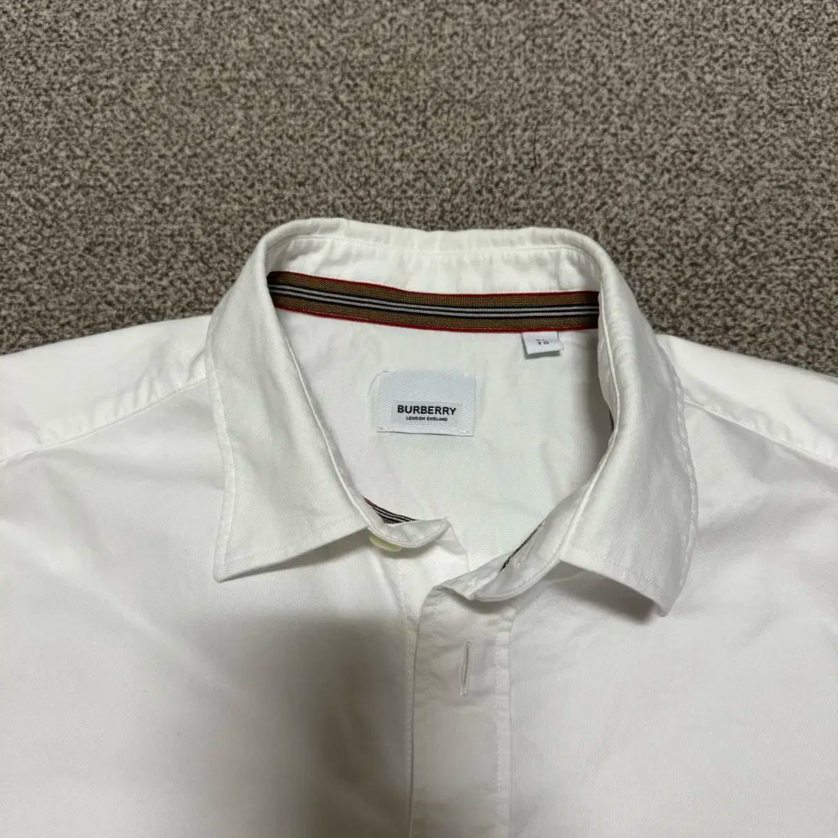 BURBERRY