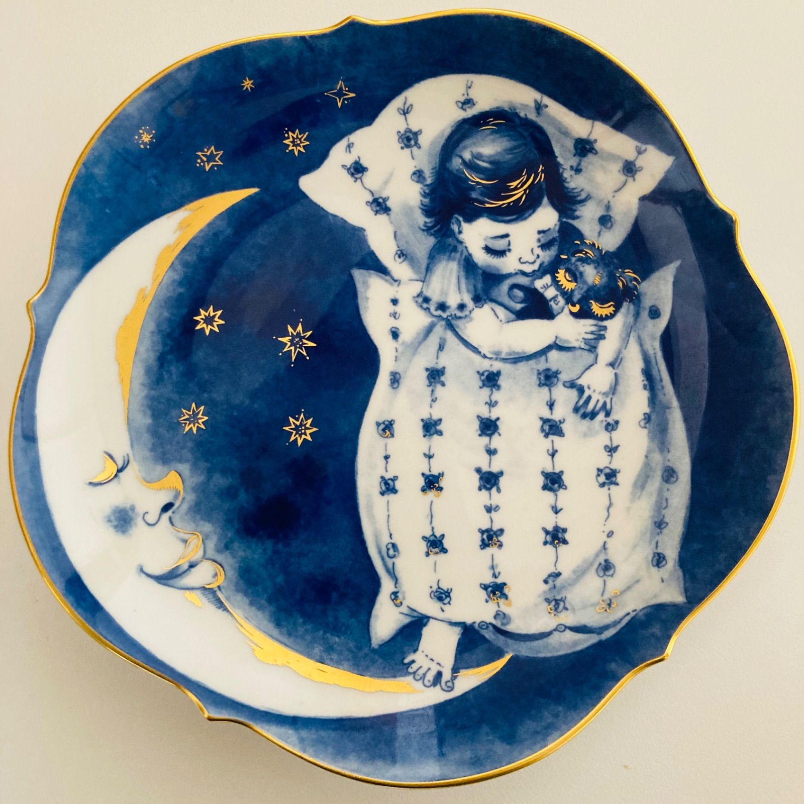 希少　新品未使用　マイセン 2003年 メモリアルプレート 眠れよい子よ マイセン メモリアルプレート 2003年 眠れ良い子よ - メルカリ