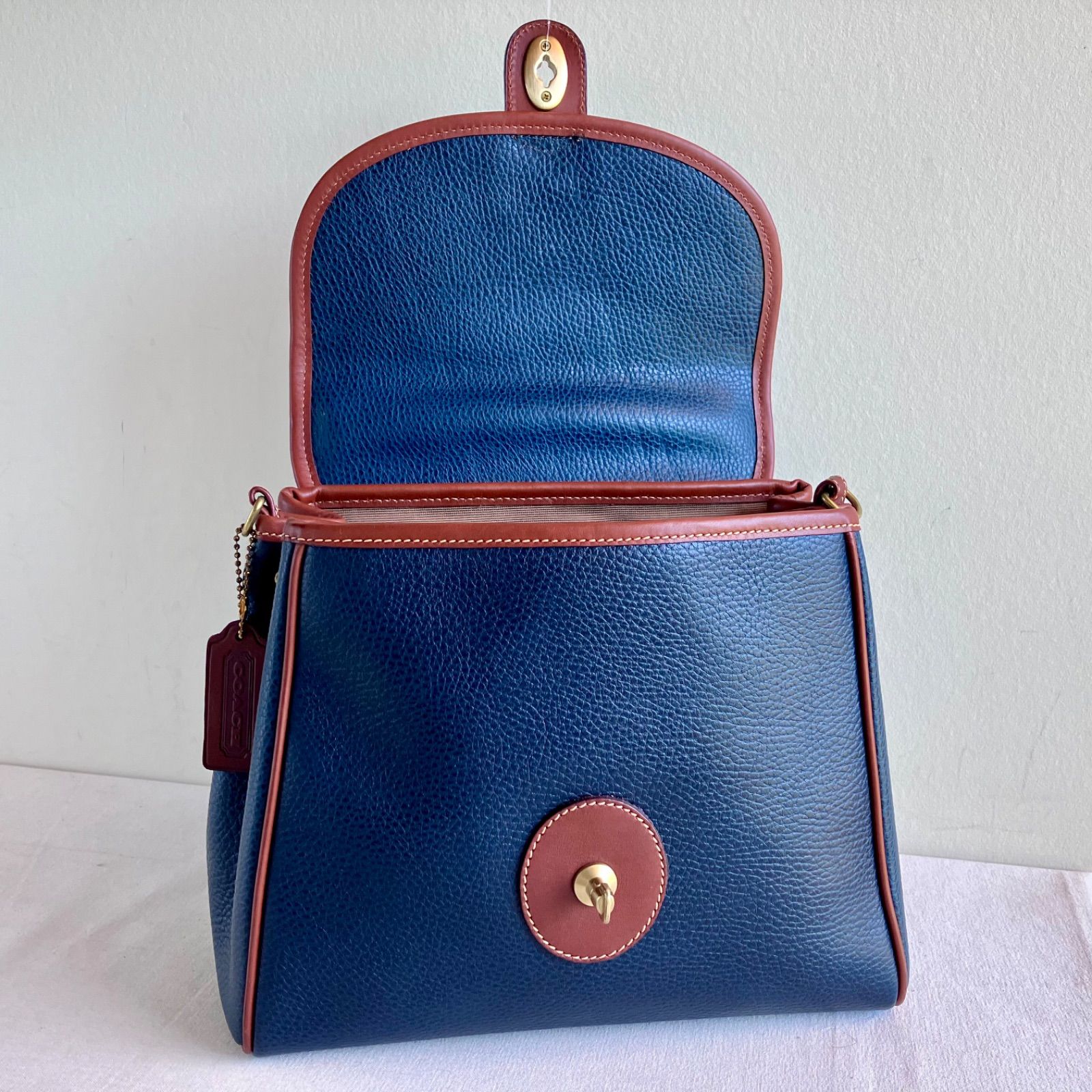 Vintage Coach Sheridan collection Monticello Bag Navy Blue Leather