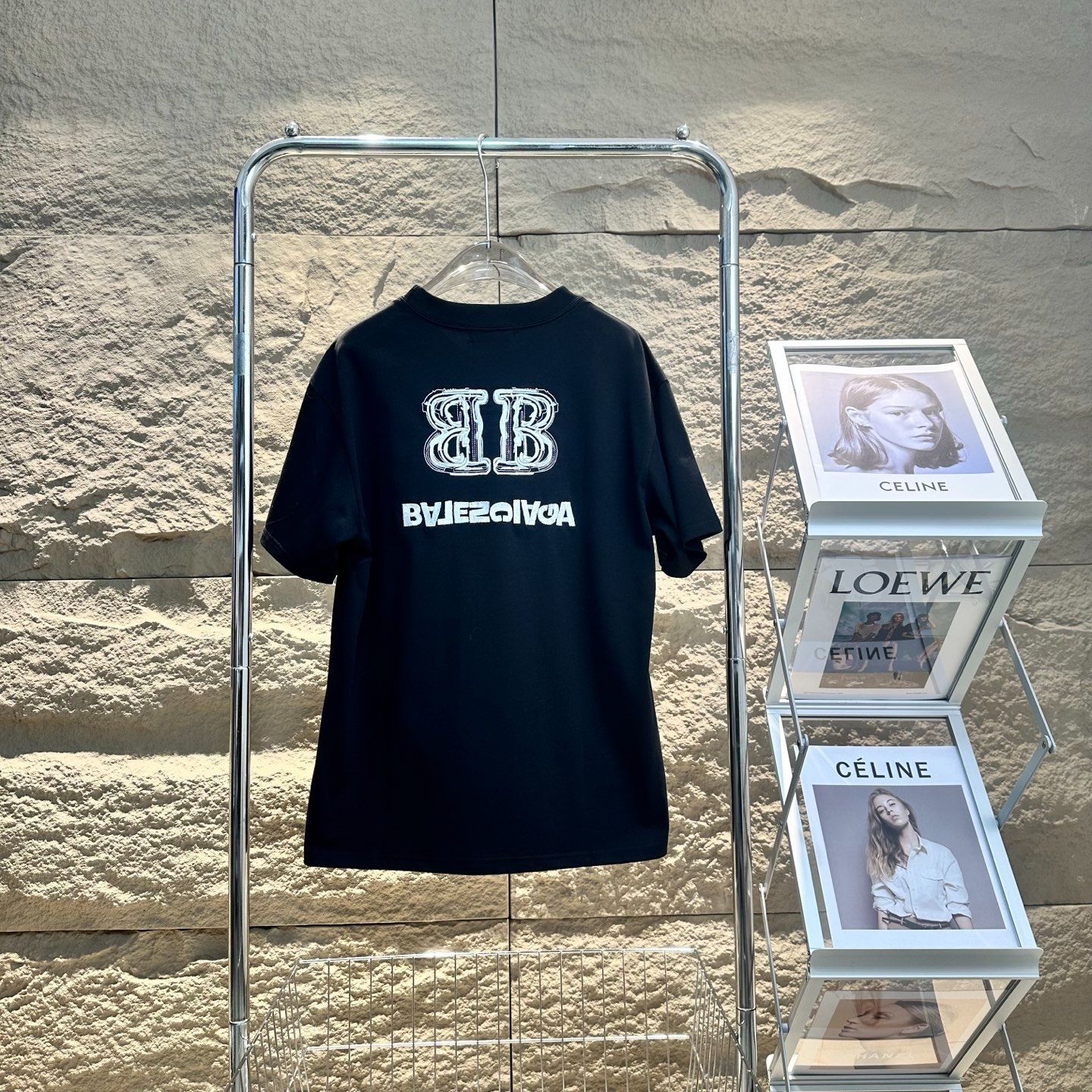 ロゴ刺繍ラウンドネック半袖Tシャツ 男女兼用