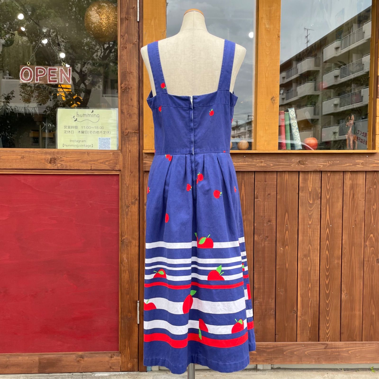 70s' vintage エプロンワンピース 70s vintage パッチワーク エプロン