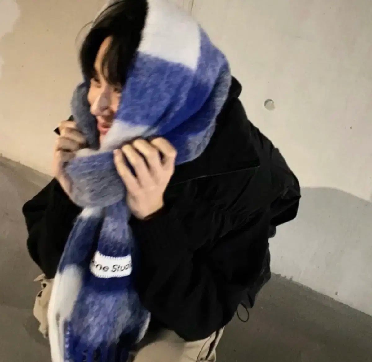 Acne Studios モヘアチェックスカーフ マフラー ロイヤルブルー Acne Studios - Mohair checked scarf - White/grey/royal blue