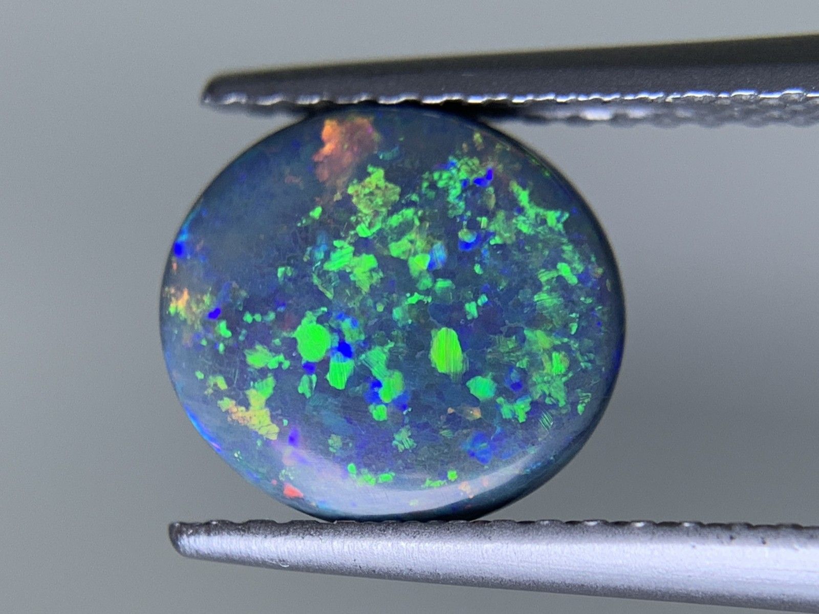 特売品☆天然グリーン ヒスイ4．650ct ルース鑑別書付 ヒスイ 板状 