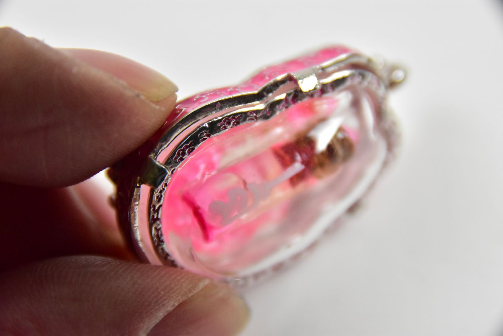 タイ呪物 呪符 ジンジョークカオハン 九尾の狐 ピンク プラクルアン